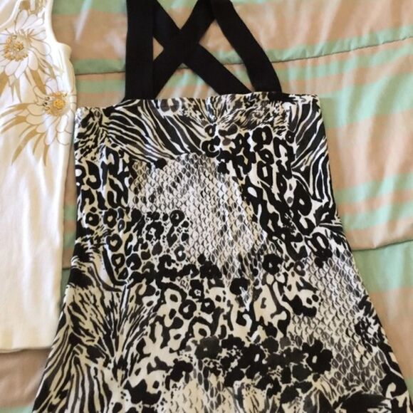 🎉Last deal 🎉Cache tops 🌸 - Picture 2 of 2